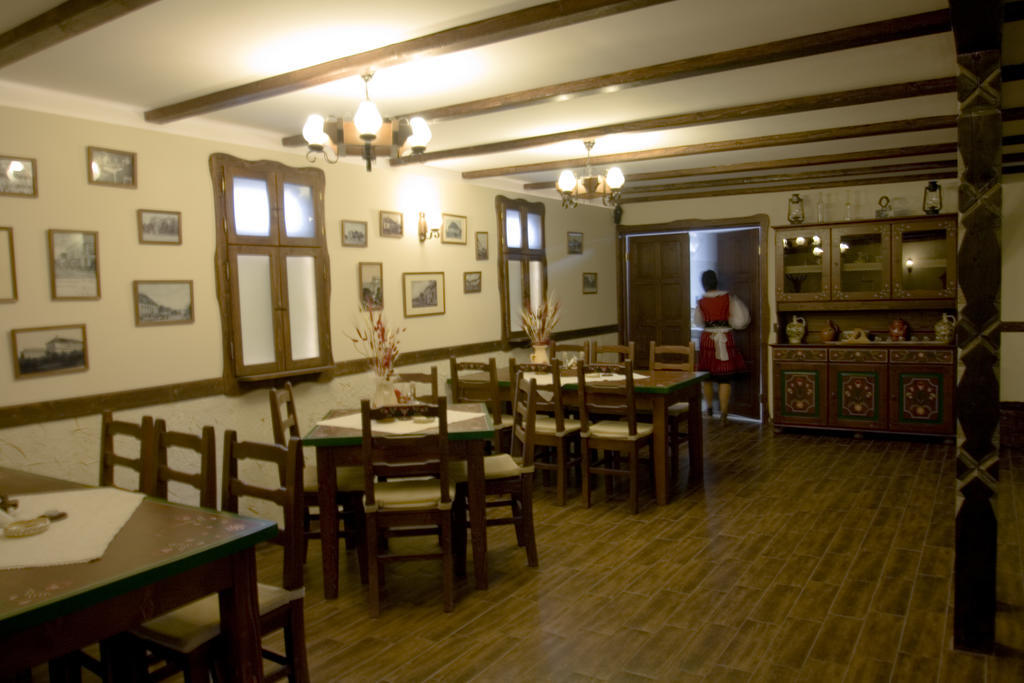 Harom Szekely Fogado Hotel Miercurea Ciuc Buitenkant foto