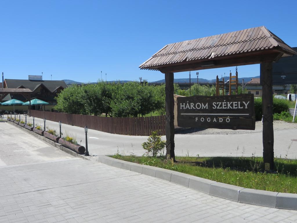 Harom Szekely Fogado Hotel Miercurea Ciuc Buitenkant foto
